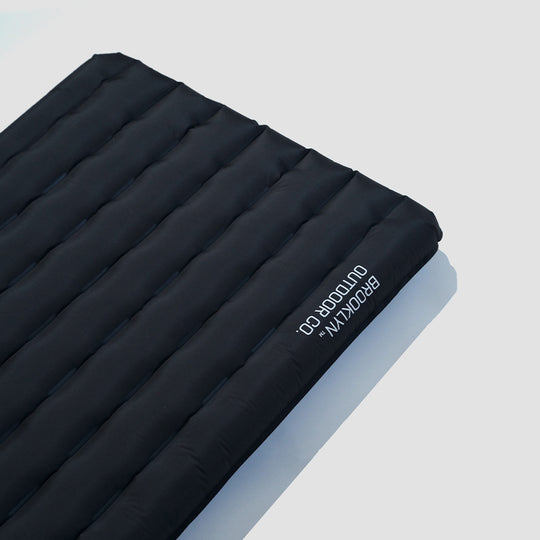 BROOKLYN OUTDOOR COMPANY Ｒ値8のインフレータブルマット 20%OFF】The Self-Inflating Sleeping Pad – BROOKLYN OUTDOOR