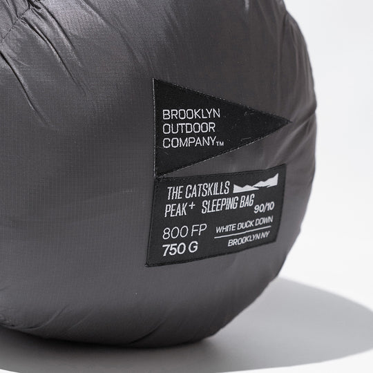 クーポンで10%OFF】The Catskills Peak+ Sleeping Bag 800FP クーポンで10%OFF】The Catskills Peak+ Sleeping Bag 800FP