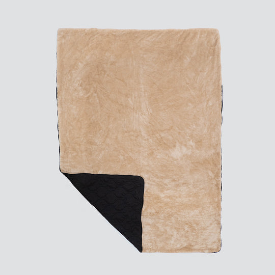 価格見直し】The Eco Down Thermal Fleece Blanket Zip-Up