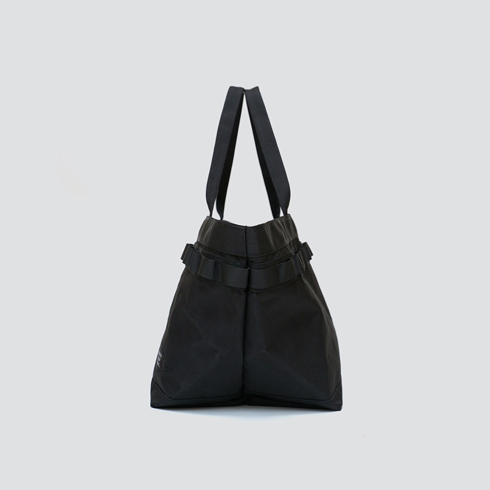 The Whirlpool Tote 30L – BROOKLYN OUTDOOR COMPANY 日本公式サイト